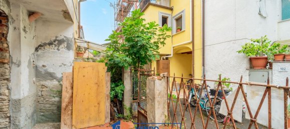 4 rooms House in Massa, Italy No. 267054 5