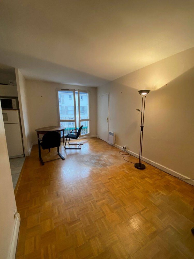 Apartamento de 1 dormitorio en Garches, France No. 334311