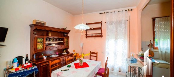 5 bedrooms Villa in Cisterna di Latina, Italy No. 204679 16