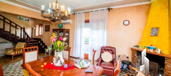 5 bedrooms Villa in Cisterna di Latina, Italy No. 204679 15