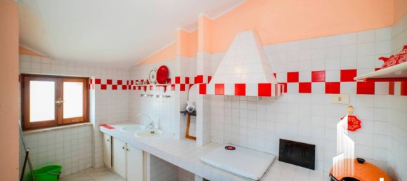 5 bedrooms Villa in Cisterna di Latina, Italy No. 204679 30