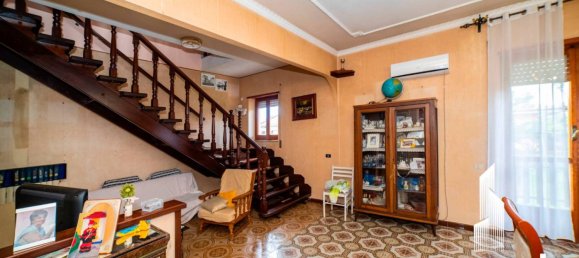 5 bedrooms Villa in Cisterna di Latina, Italy No. 204679 13