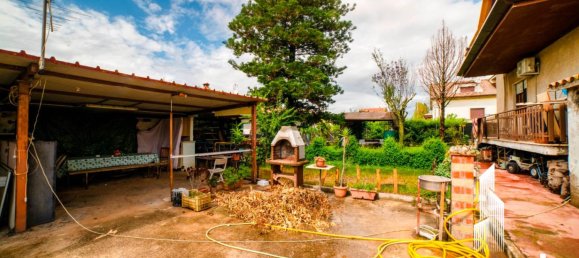 5 bedrooms Villa in Cisterna di Latina, Italy No. 204679 6