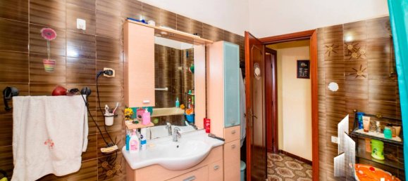 5 bedrooms Villa in Cisterna di Latina, Italy No. 204679 23