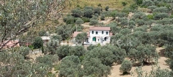 5 Schlafzimmer Villa in Reggio Calabria, Italy, Nr. 343542 4