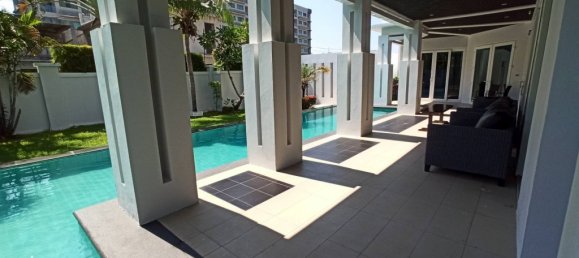 4 bedrooms Cafe / restaurant in Pattaya, Thailand No. 281 6