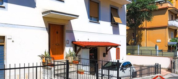 2 bedrooms Apartment in Rome, Italy No. 308776 13