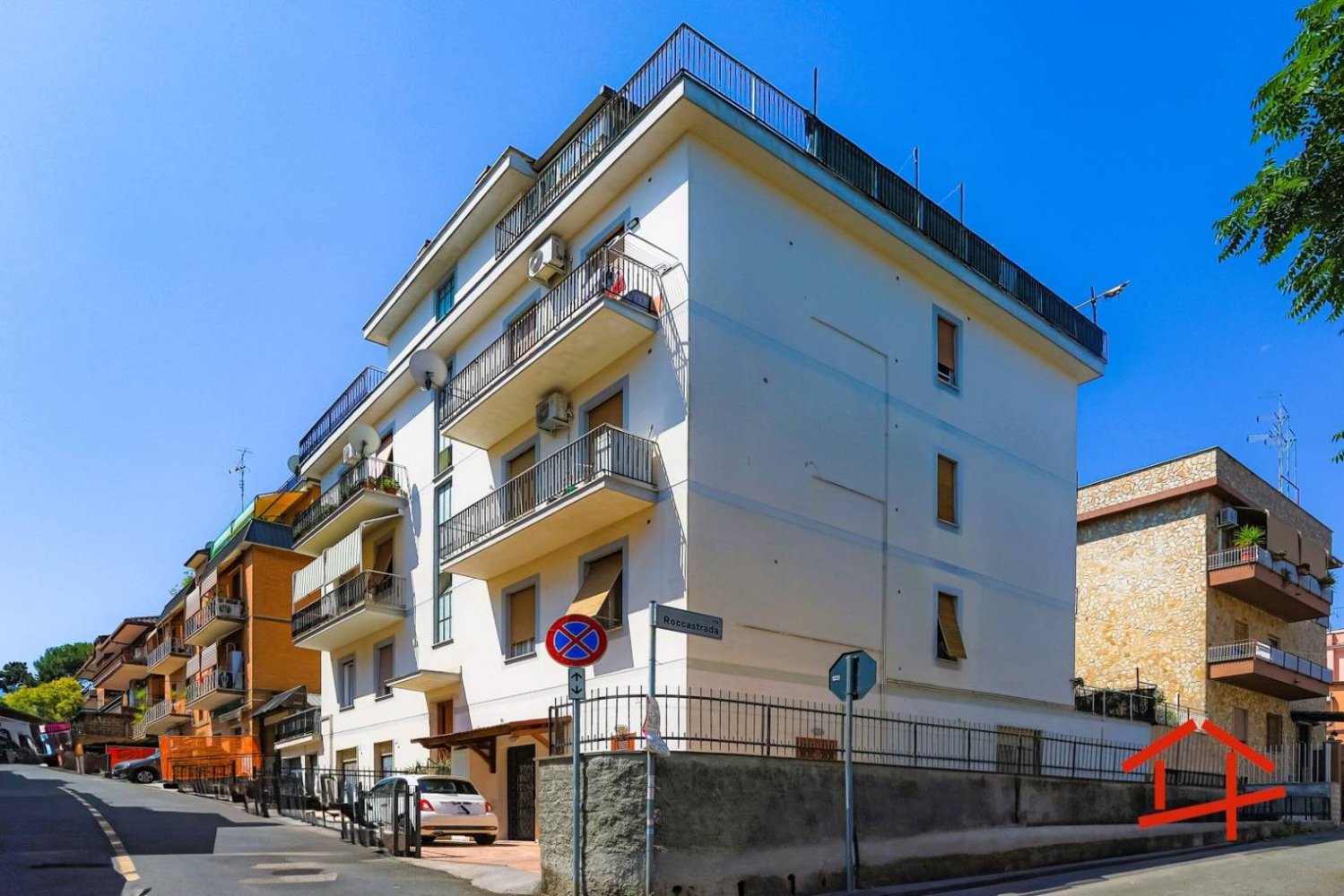 2 bedrooms Apartment in Rome, Italy No. 308776