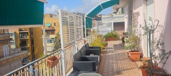 2-salle Penthouse à Rome, Italy No. 11174 15