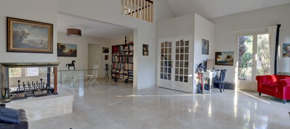 4 bedrooms House in Vernouillet, France No. 166699 2