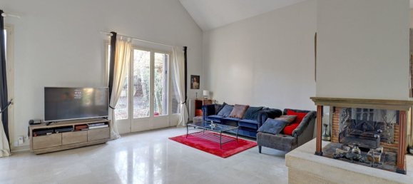 4 bedrooms House in Vernouillet, France No. 166699 6