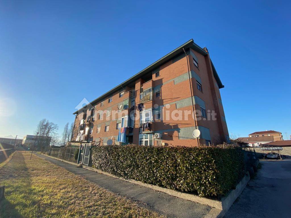 3 bedrooms Apartment in Carmagnola, Italy No. 356981