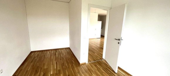 3غرفة شقة في Traismauer, Austria رقم 177236 3