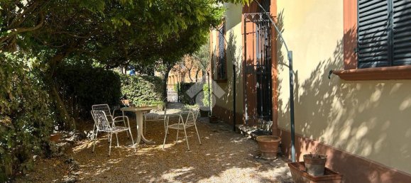 Вилла с 8 комнатами в Перуджа, Италия № 104138 9