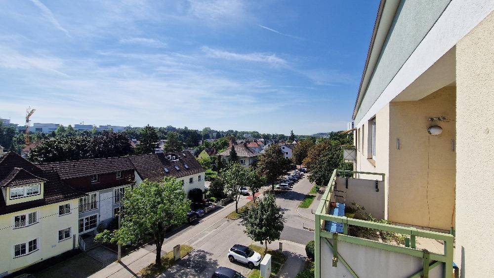 3 bedrooms Apartment in Linz, Austria No. 251035