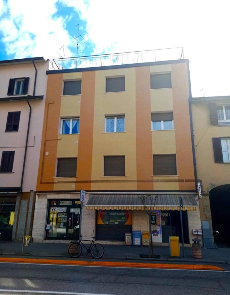 2 غرف نوم شقة في Gropello Cairoli, Italy رقم 178505