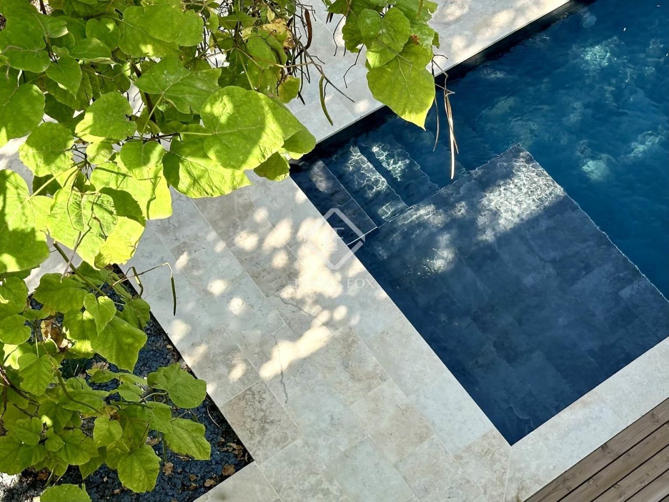 12 bedrooms House in Montpellier, France No. 302733