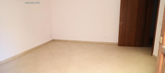 Casa de 10 divisões em Palagonia, Italy N.º 232800 20