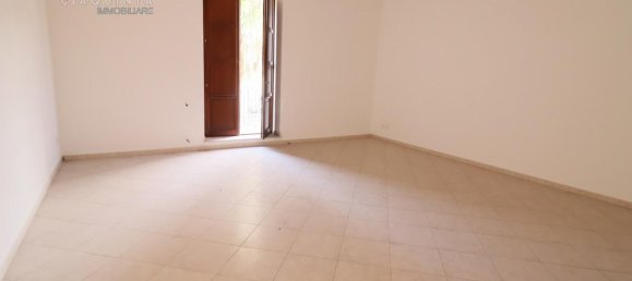 Casa de 10 divisões em Palagonia, Italy N.º 232800 18