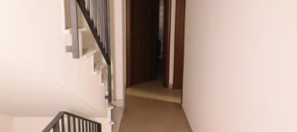 Casa de 10 divisões em Palagonia, Italy N.º 232800 30