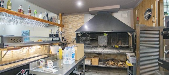 90m² Building in Mahon, Spain No. 3858 6