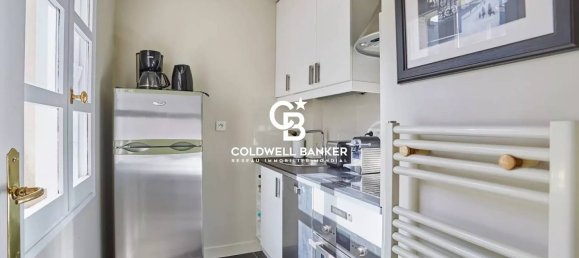 1 bedroom Duplex in Paris, France No. 163795 6