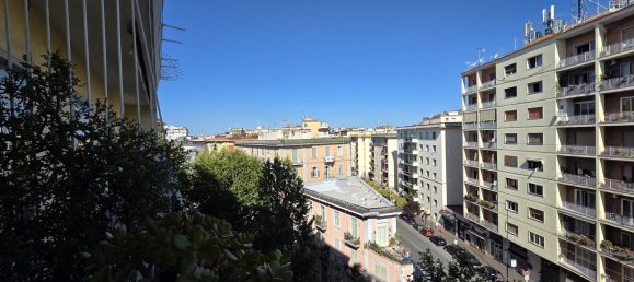 4 Schlafzimmer Wohnung in Naples, Italy, Nr. 371982 5