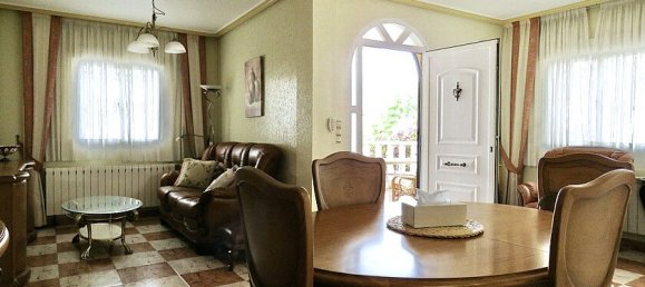 3 bedrooms Villa in Urbanizacion Las Filipinas, Spain No. 14377 10