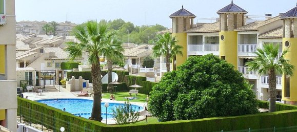 3 bedrooms Villa in Urbanizacion Las Filipinas, Spain No. 14377 2