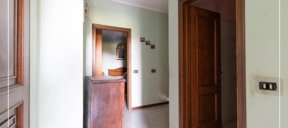 Casa de 4 habitaciónes en Rodengo Saiano, Italy No. 17348 15