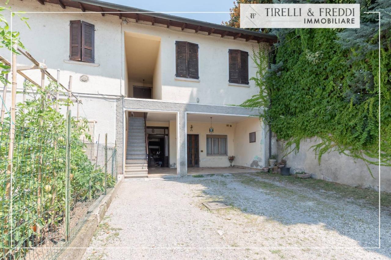 Casa de 4 habitaciónes en Rodengo Saiano, Italy No. 17348