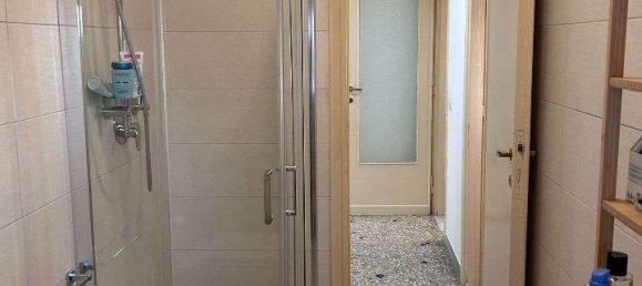 3 rooms Apartment in Rome, Italy No. 113853 12