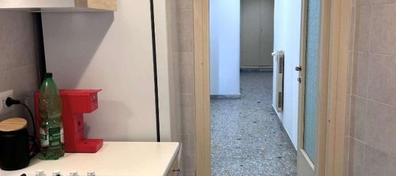 3 rooms Apartment in Rome, Italy No. 113853 10