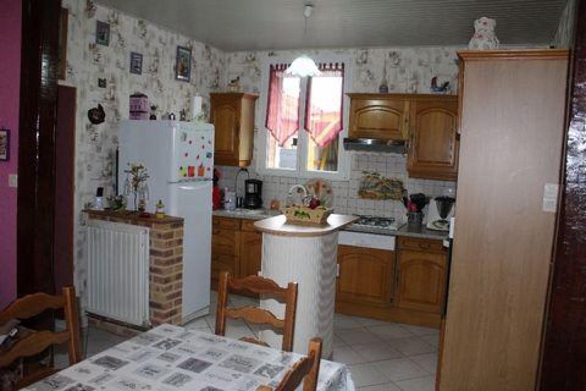 3 bedrooms House in Hirson, France No. 8422