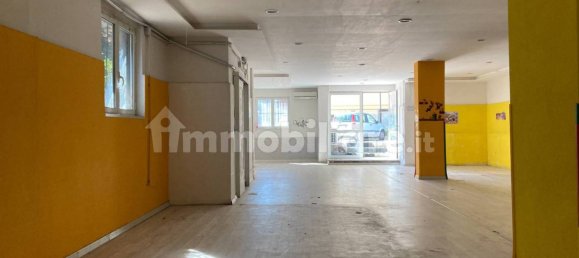 Lagerhaus in Pozzuoli, Italy 195m², Nr. 152611 7