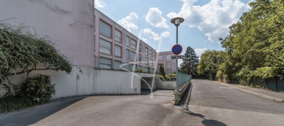 Парковка в Мец, Франция № 304372 6