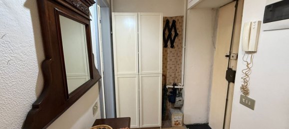 2 rooms Apartment in Milan, Italy No. 268889 8