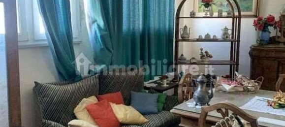 5 rooms Apartment in Livorno, Italy No. 151901 9