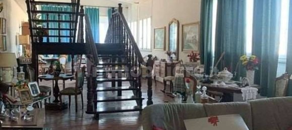 5 rooms Apartment in Livorno, Italy No. 151901 8