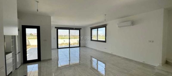 3 chambres Maison à Larnaca, Cyprus No. 6751 13