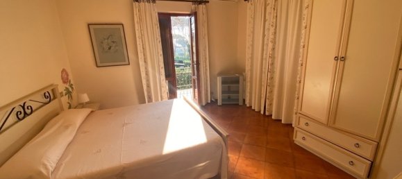 5 bedrooms Villa in Forte dei Marmi, Italy No. 192218 9