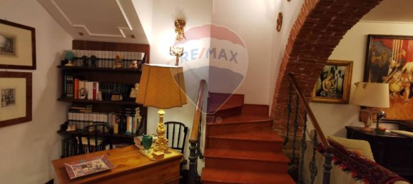 6 bedrooms House in Mistretta, Italy No. 209755 2