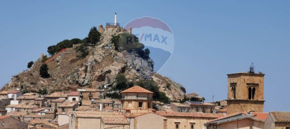 6 bedrooms House in Mistretta, Italy No. 209755 12