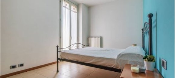 1 bedroom Apartment in Somma Lombardo, Italy No. 279213 10