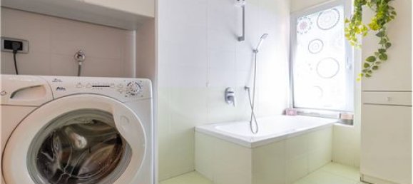 1 bedroom Apartment in Somma Lombardo, Italy No. 279213 19