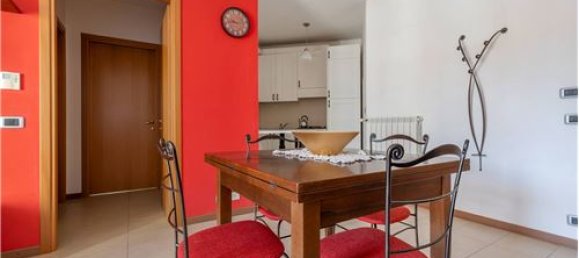 1 bedroom Apartment in Somma Lombardo, Italy No. 279213 4