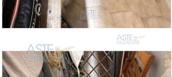 3 rooms Apartment in Torre del Greco, Italy No. 12509 4