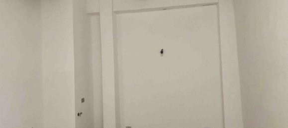 1 bedroom Apartment in Ferrara, Italy No. 19571 7