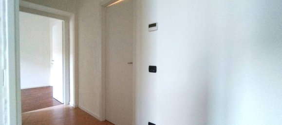 2 Schlafzimmer Wohnung in Rho, Italy, Nr. 22923 14