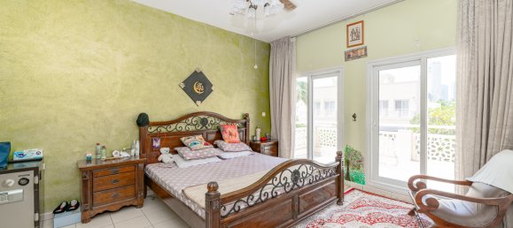 4 dormitorios villa en alquiler en Meadows, Dubai, UAE № 106204 12